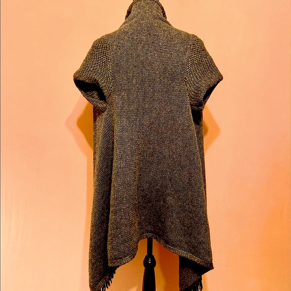 Sweater/Shrug